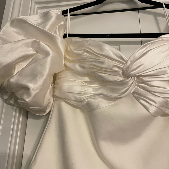 Cinq á Sept Teagan Dress- size 6. NEVER WORN! - Picture 3 of 6